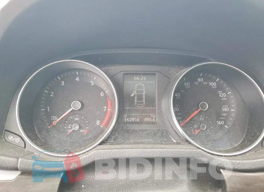 1VWBT7A36HC036137 Photo# 9
