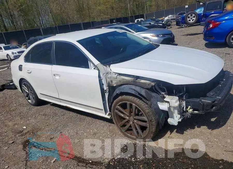 1VWDT7A35HC003297 Photo# 4