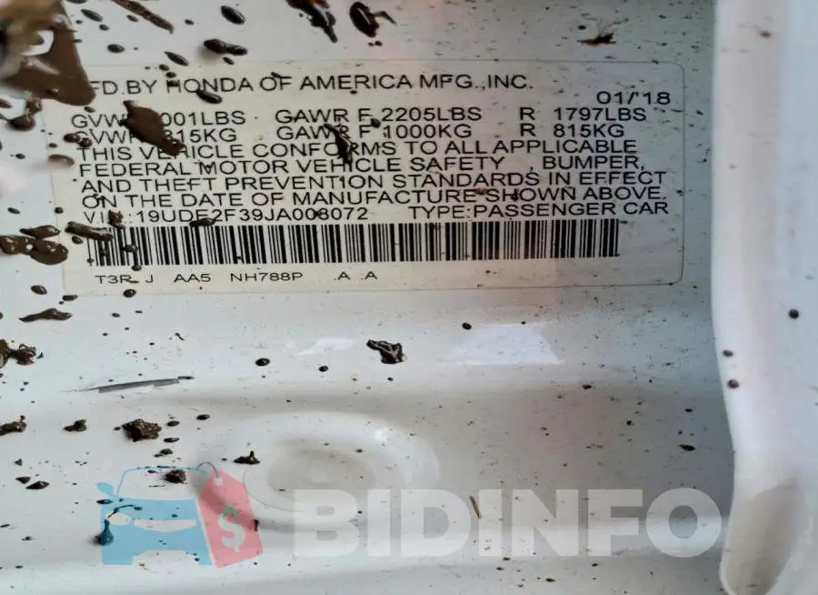 19UDE2F39JA003072 Photo# 13