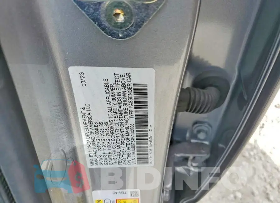 19UUB6F54PA002888 Photo# 12