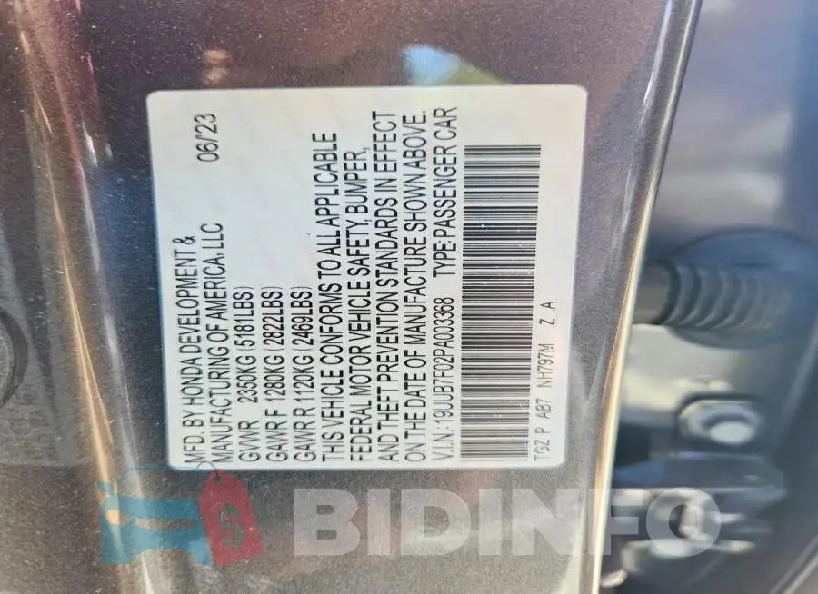 19UUB7F02PA003368 Photo# 12