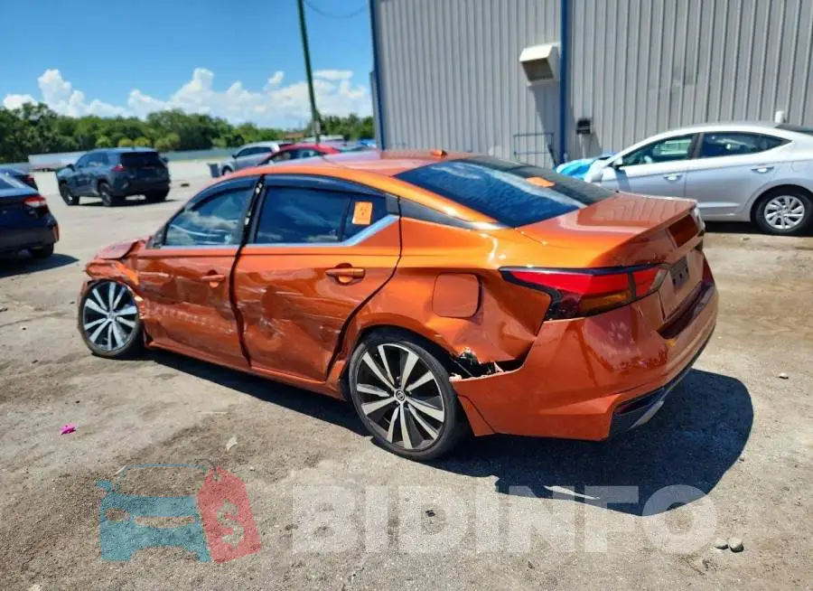 1N4BL4CV5KC104781 Photo# 2