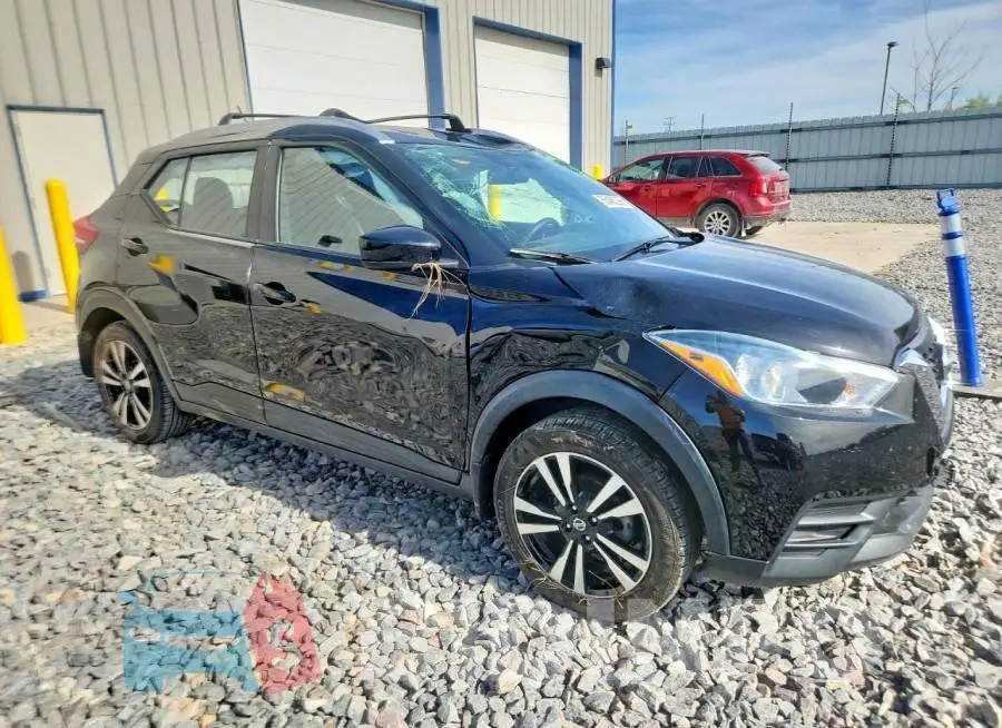 3N1CP5CU0KL519966 Photo# 4