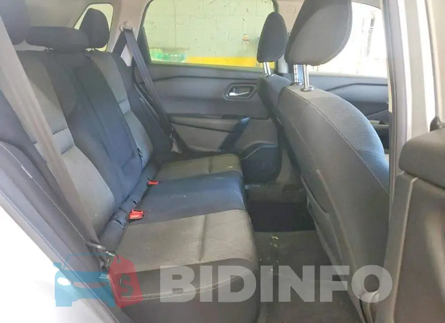 JN8BT3BA7RW350537 Photo# 11