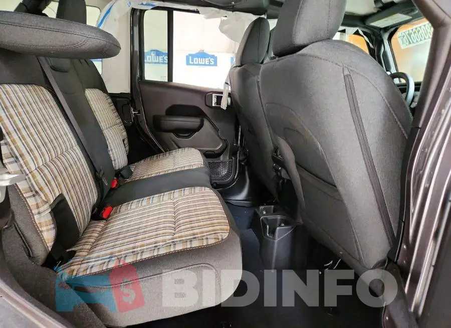1C4PJXDGXTW282614 Photo# 11