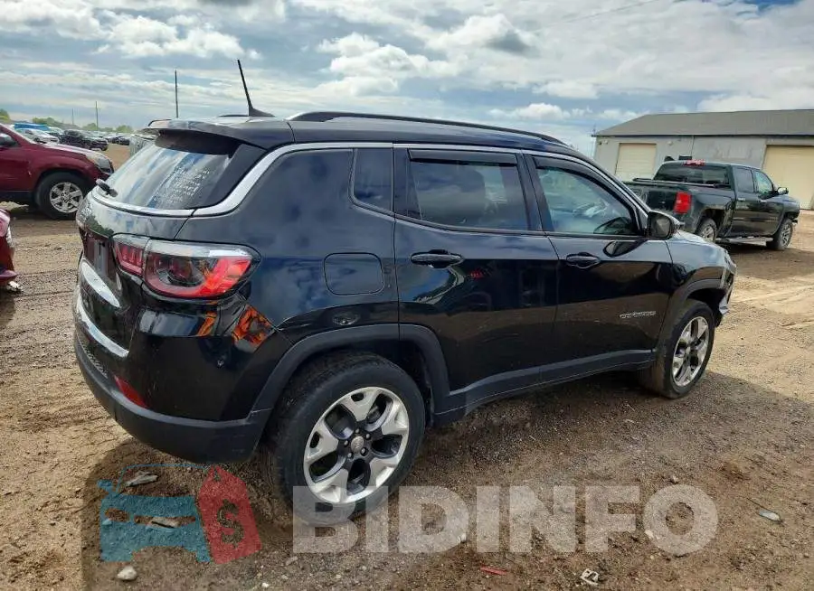 3C4NJDCB6LT212027 Photo# 3