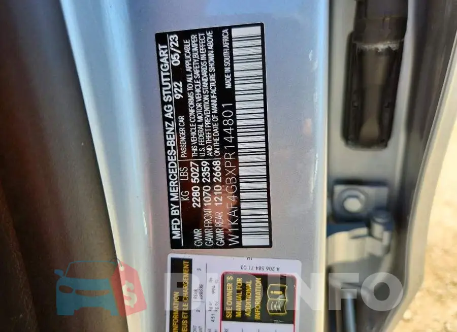 W1KAF4GBXPR144801 Photo# 12