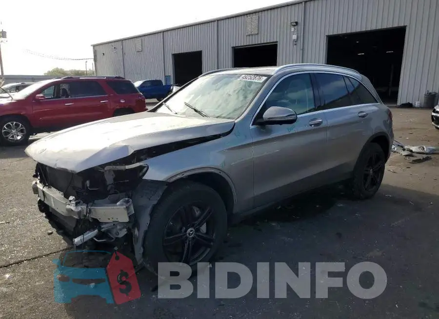 W1N0G8DB5MV266038 Photo# 1