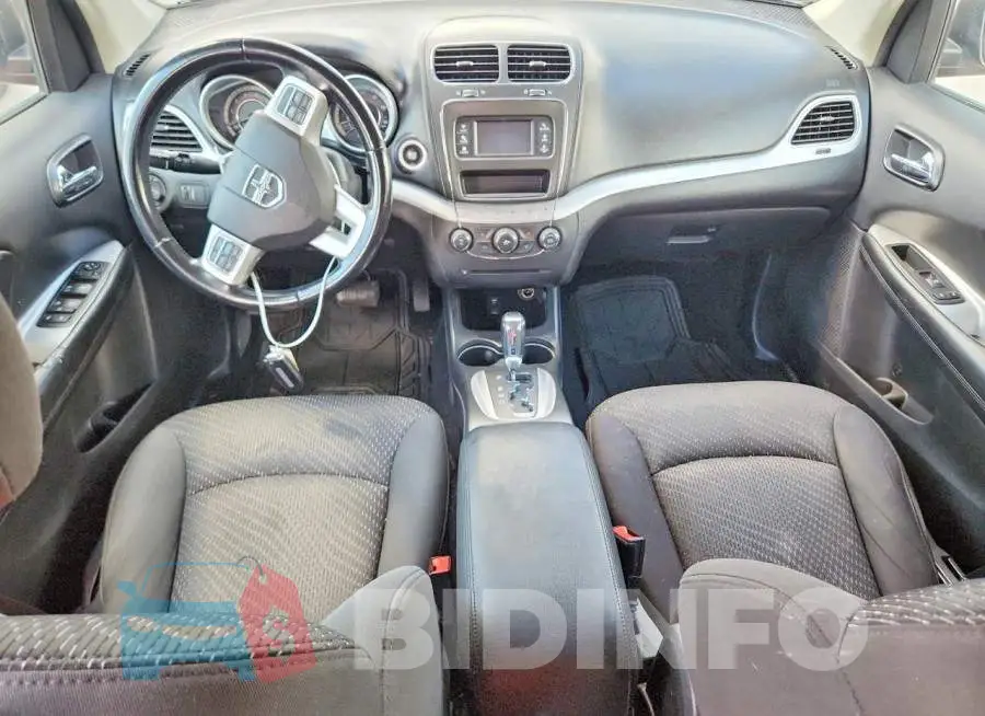3C4PDCAB5JT517318 Photo# 8