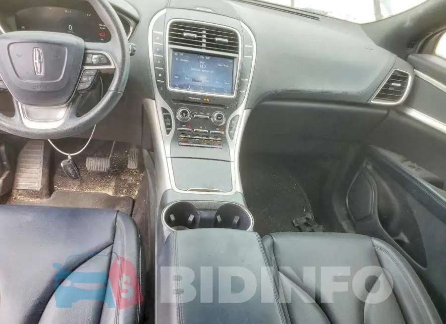 2LMPJ6J95KBL42816 Photo# 8