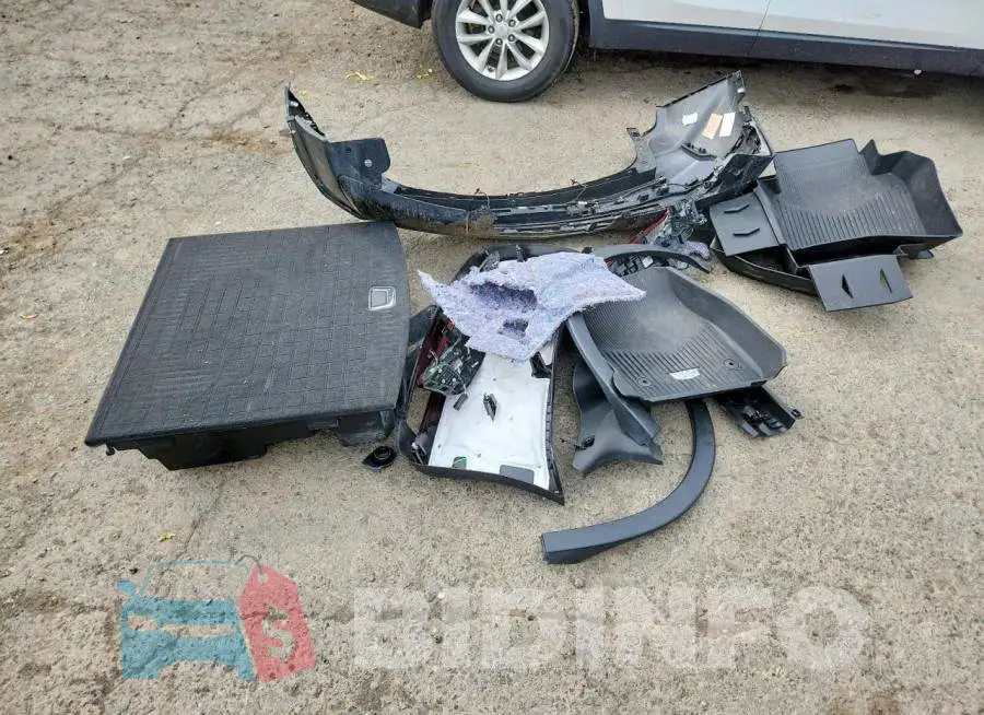 1GYFZBR45RF173194 Photo# 13