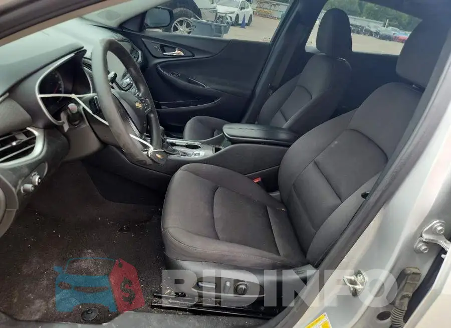 1G1ZD5ST3NF127435 Photo# 7