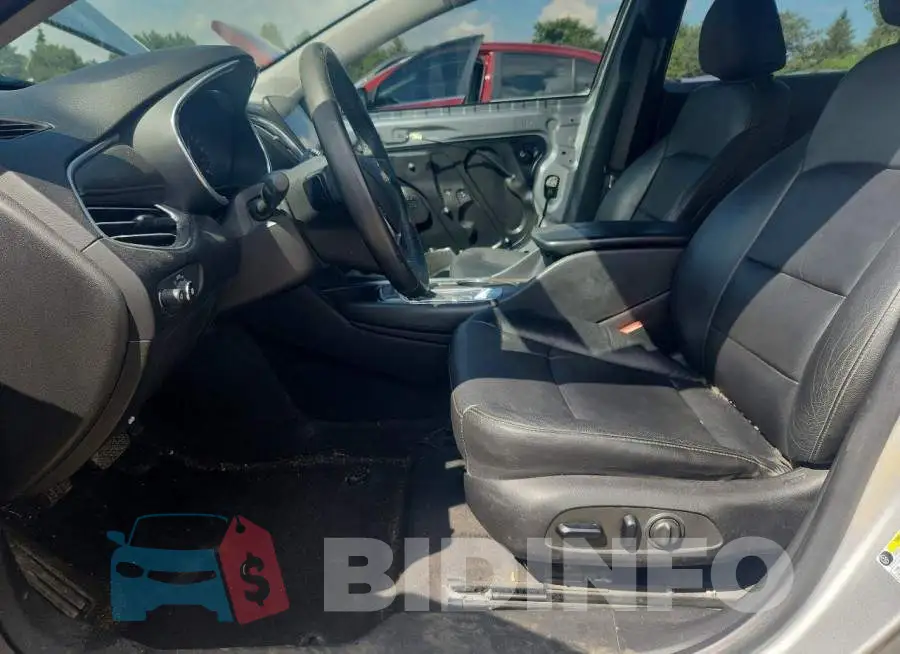 1G1ZD5ST5JF107827 Photo# 7