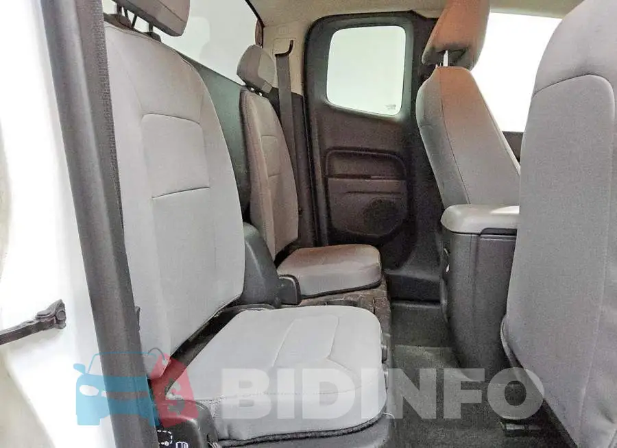 1GCHTBEA2H1181244 Photo# 10