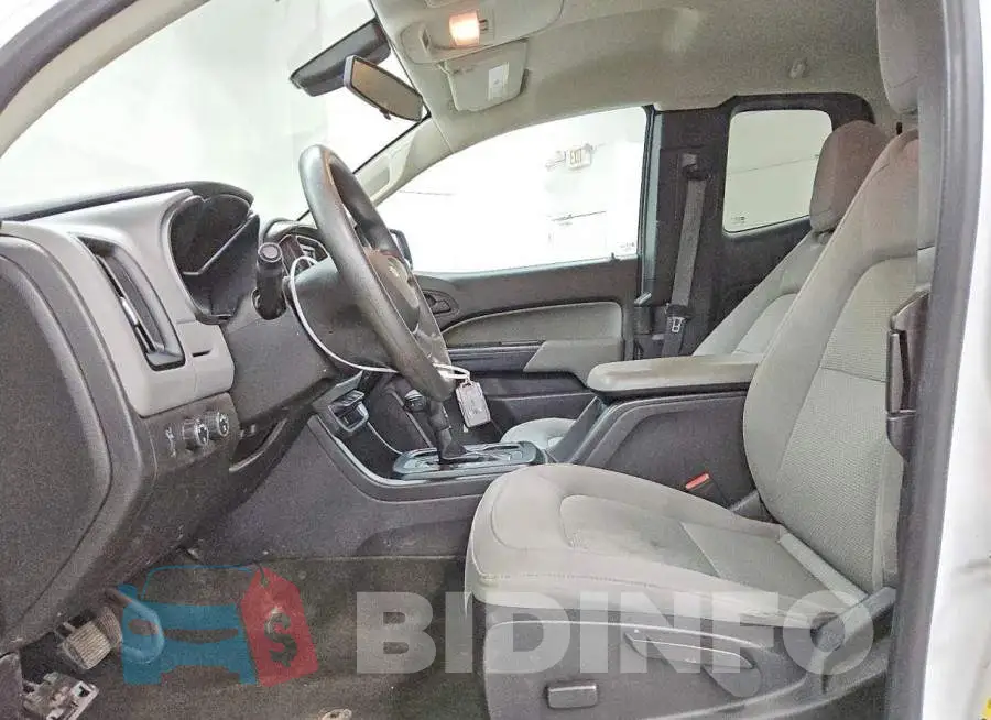1GCHTBEA2H1181244 Photo# 7