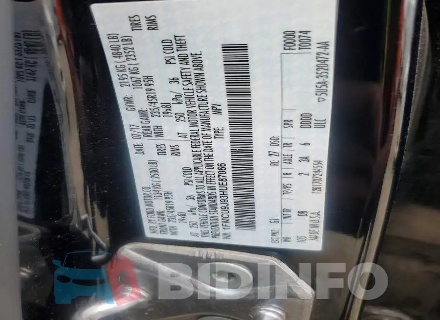 1FMCU9J93HUE87066 Photo# 13