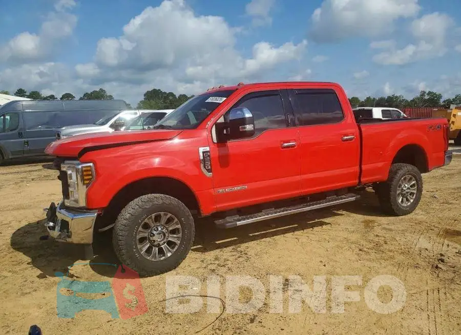 1FT7W2BT5JEB70780 Photo# 1