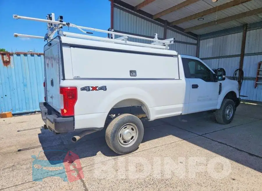 1FTBF2B64KEG06234 Photo# 3