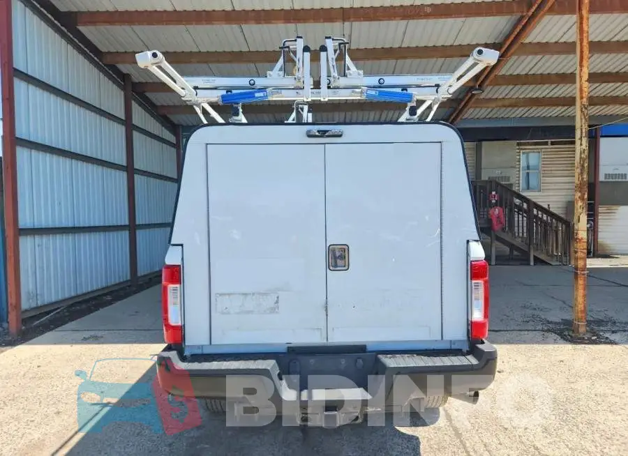 1FTBF2B64KEG06234 Photo# 6