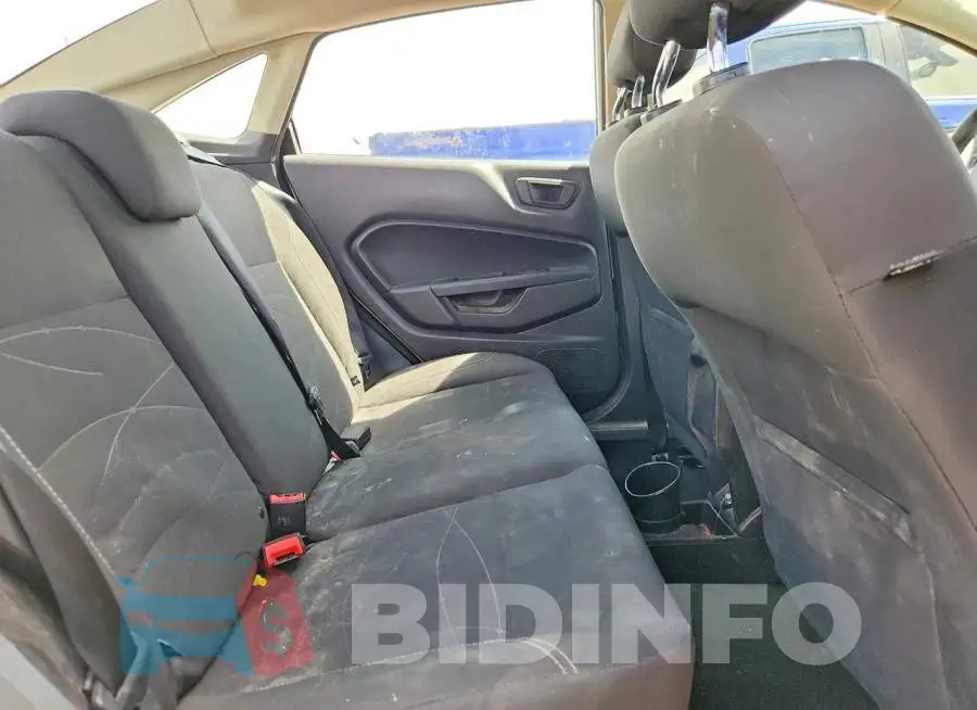 3FADP4BJ4HM140660 Photo# 10