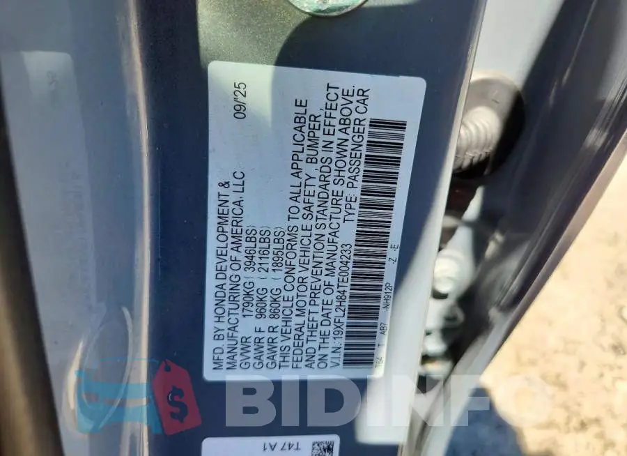 19XFL2H84TE004233 Photo# 12