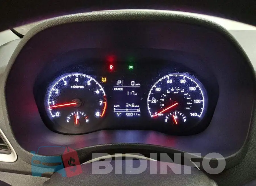 3KPC24A6XME138286 Photo# 9