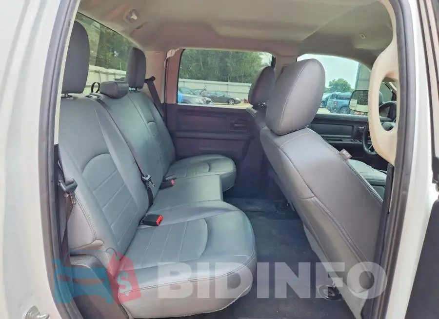3C6UR5CJ2HG612563 Photo# 10