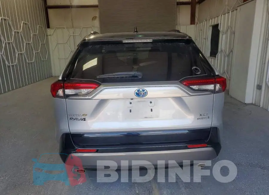 2T3EWRFV5KW015264 Photo# 6