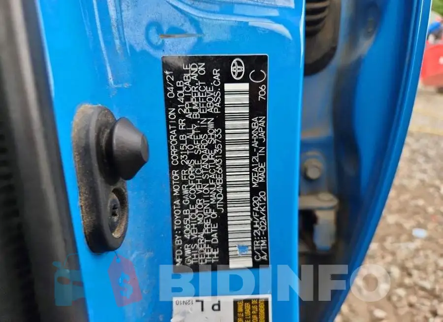 JTND4MBE6M3135733 Photo# 12