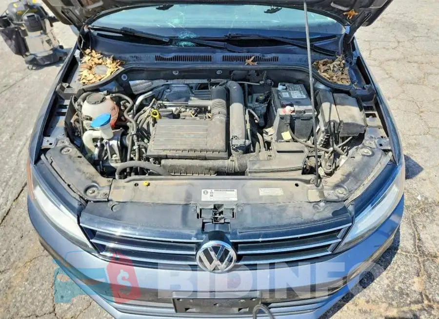 3VW2B7AJ8JM220730 Photo# 11