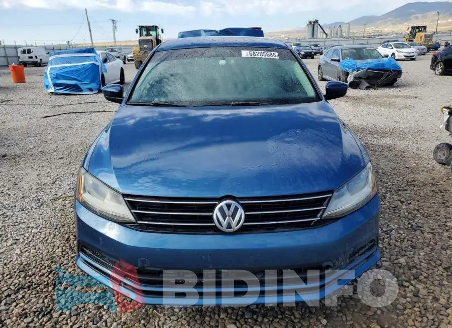 3VW2B7AJ9HM267484 Photo# 5