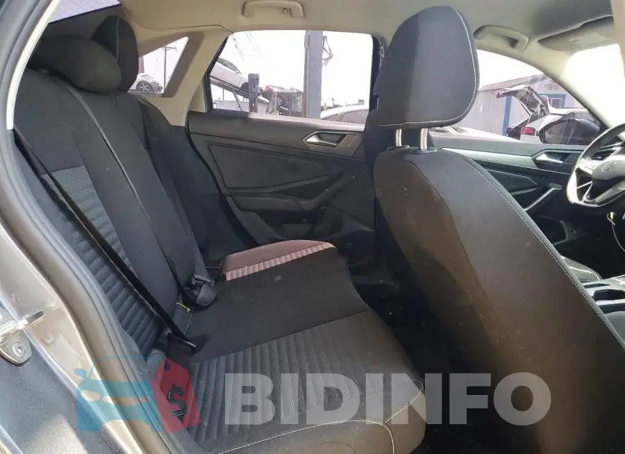 3VW5M7BU8RM102690 Photo# 10