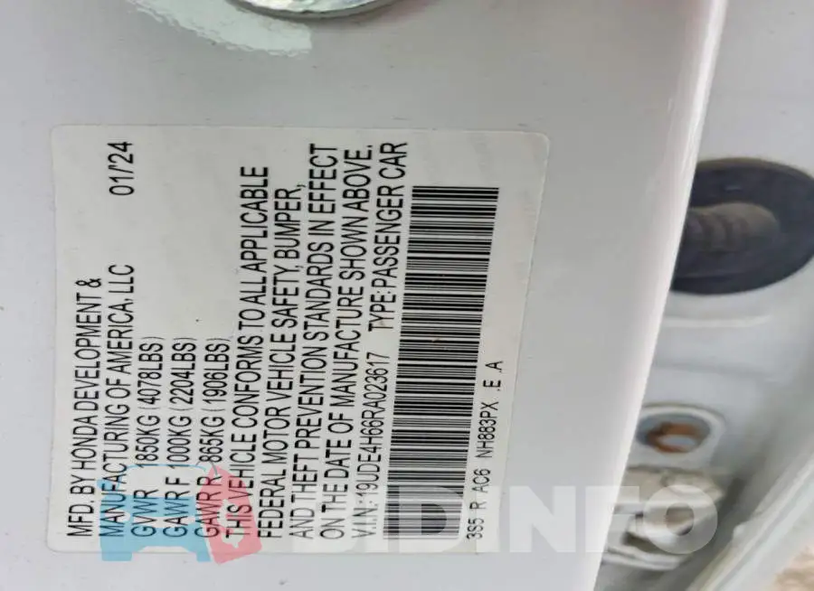 19UDE4H66RA023617 Photo# 12