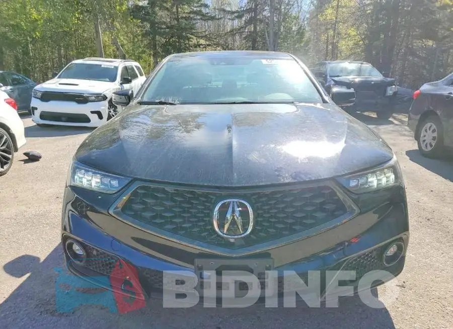 19UUB3F67LA801422 Photo# 5