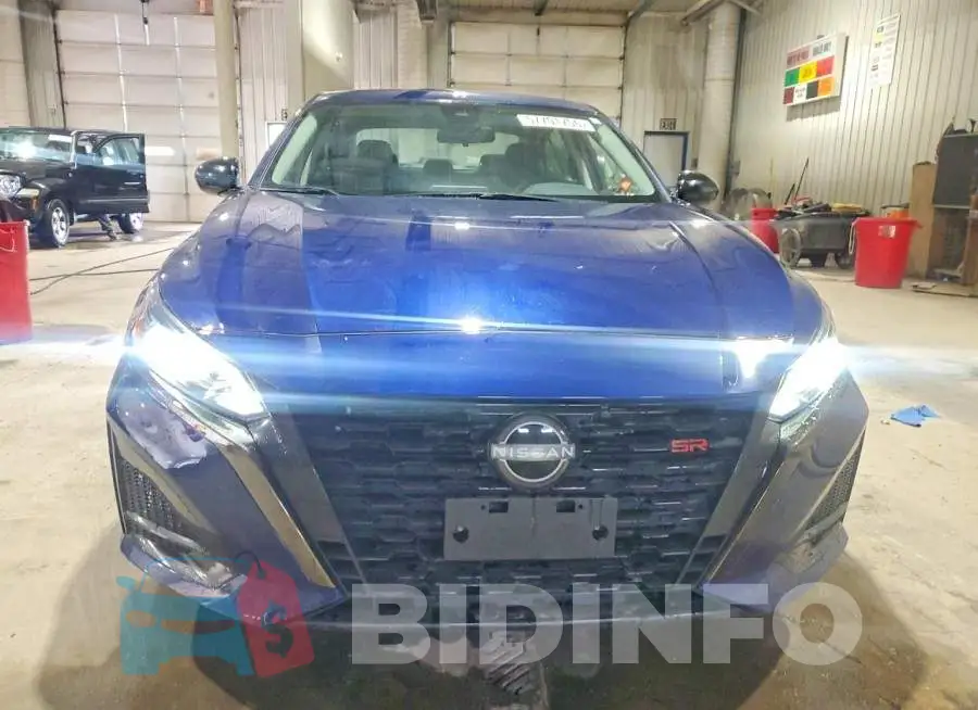 1N4BL4CV5PN305463 Photo# 5