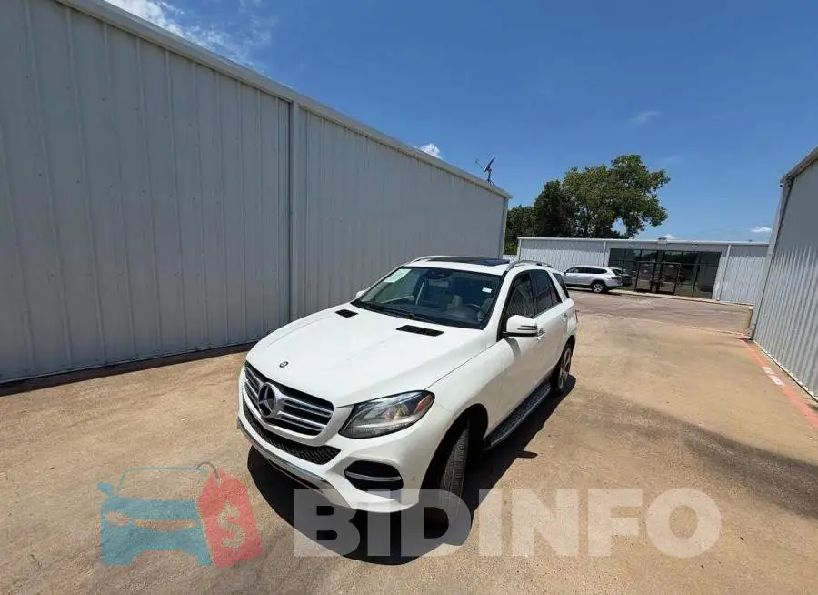 4JGDA5JB1HA938358 Photo# 2