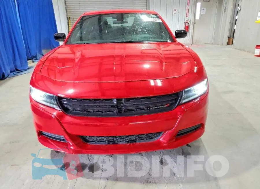 2C3CDXBGXPH675353 Photo# 5