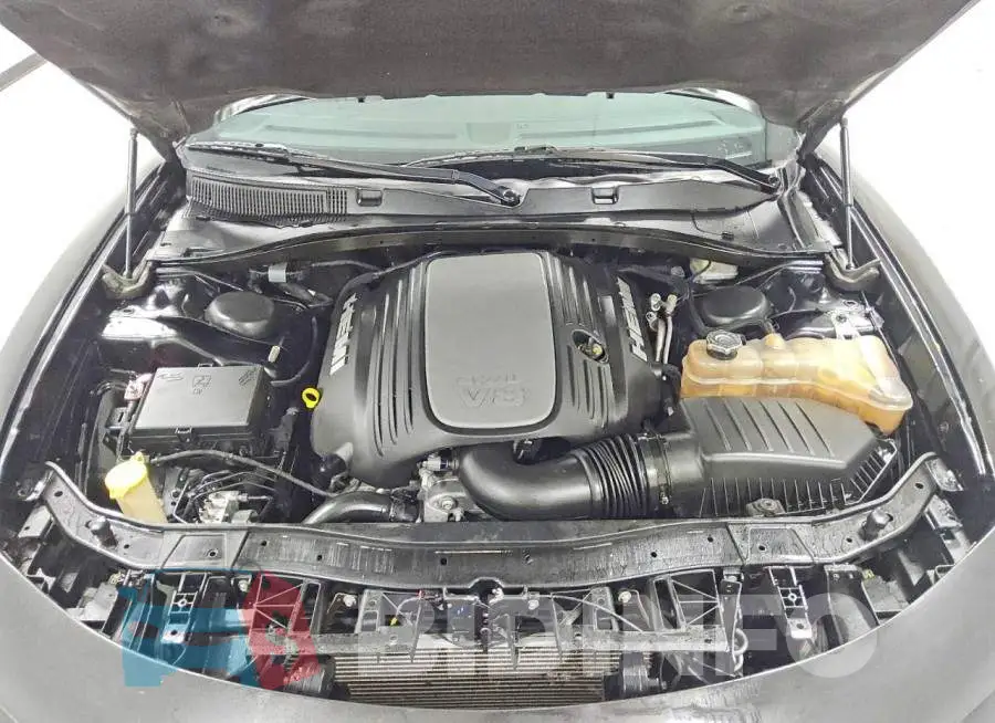 2C3CDXCT5KH757138 Photo# 11