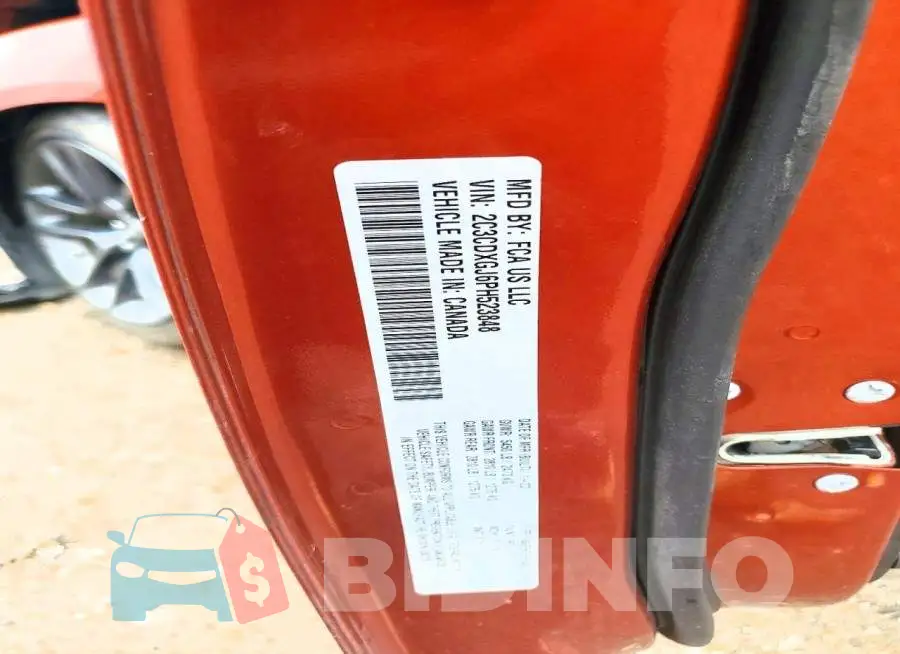 2C3CDXGJ6PH523848 Photo# 12