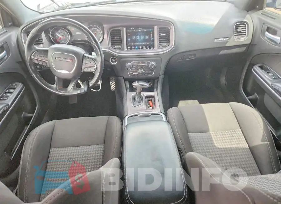 2C3CDXGJ7KH697114 Photo# 8
