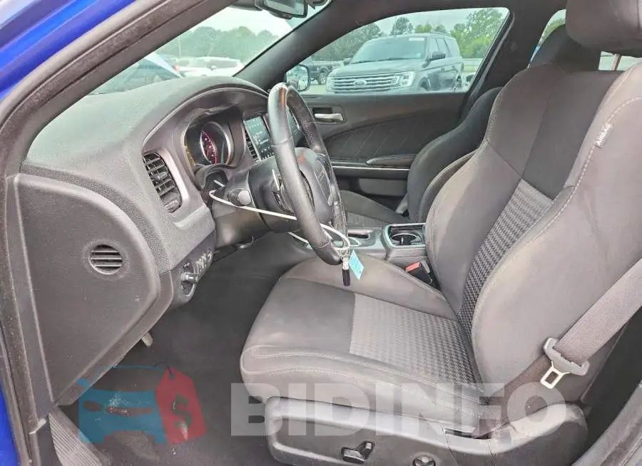 2C3CDXHG7KH584783 Photo# 7