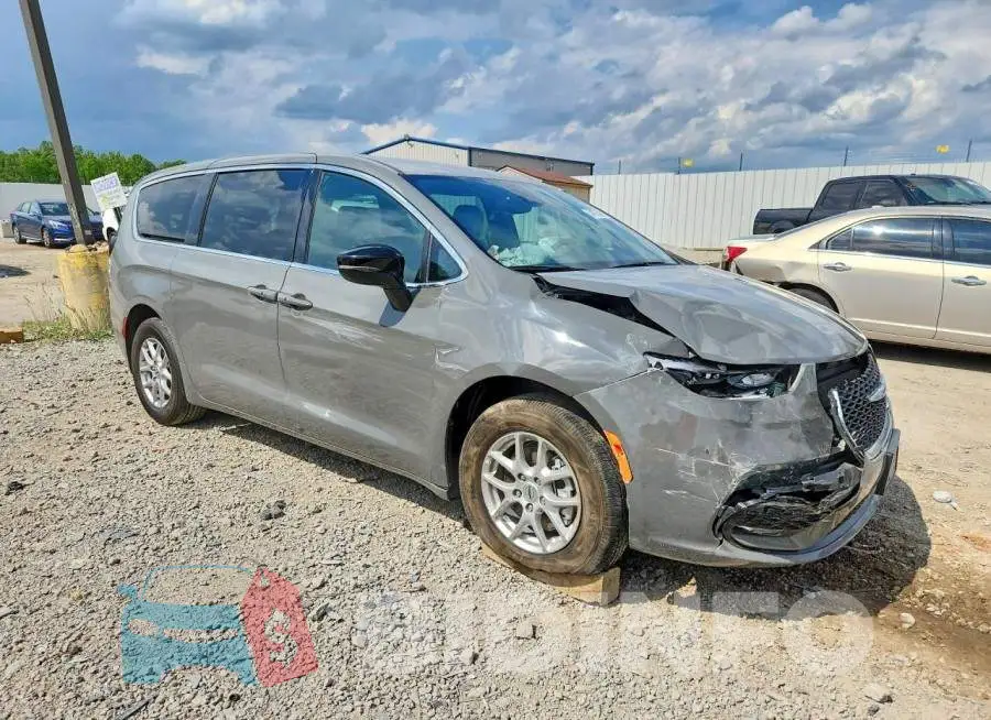2C4RC1BG8SR548139 Photo# 4
