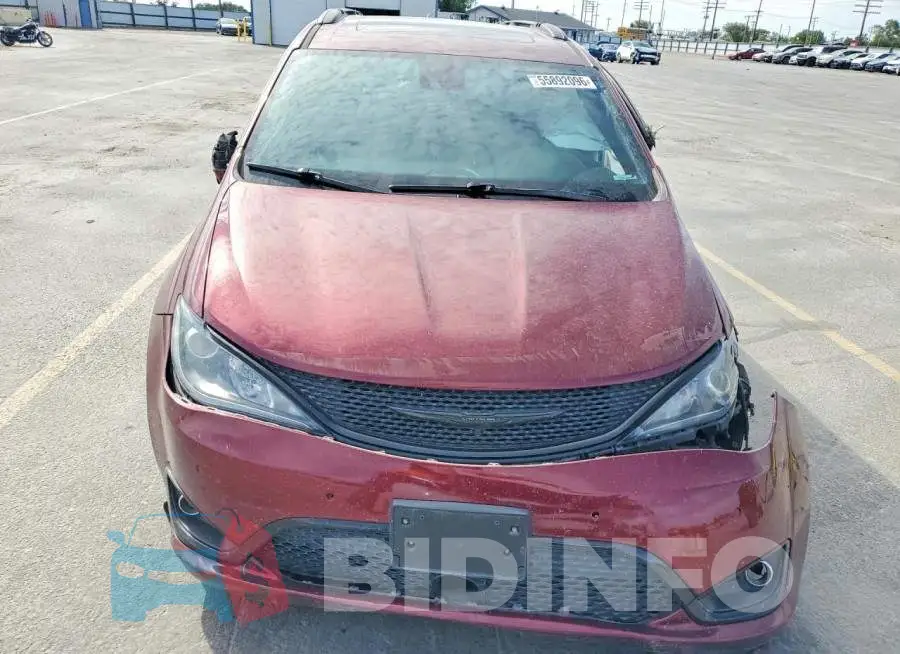 2C4RC1EGXKR507992 Photo# 5
