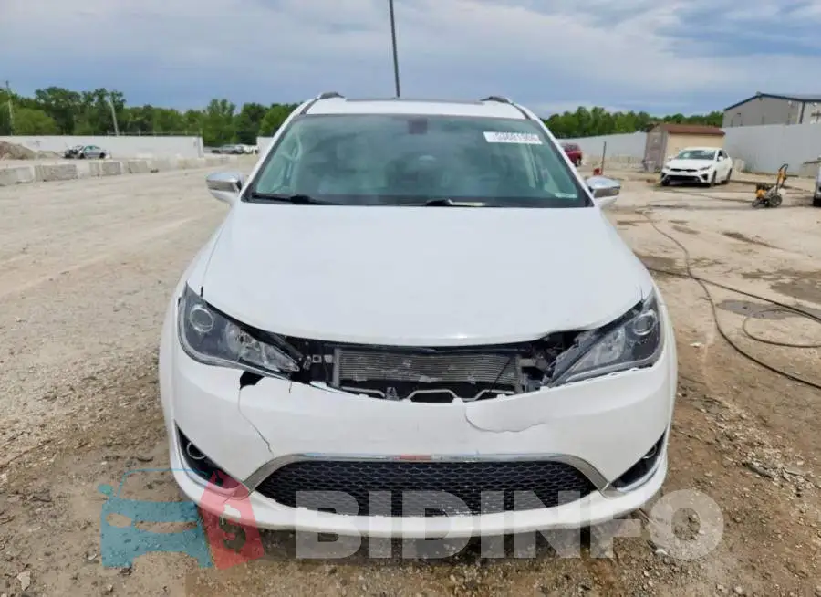 2C4RC1GG1LR290329 Photo# 5