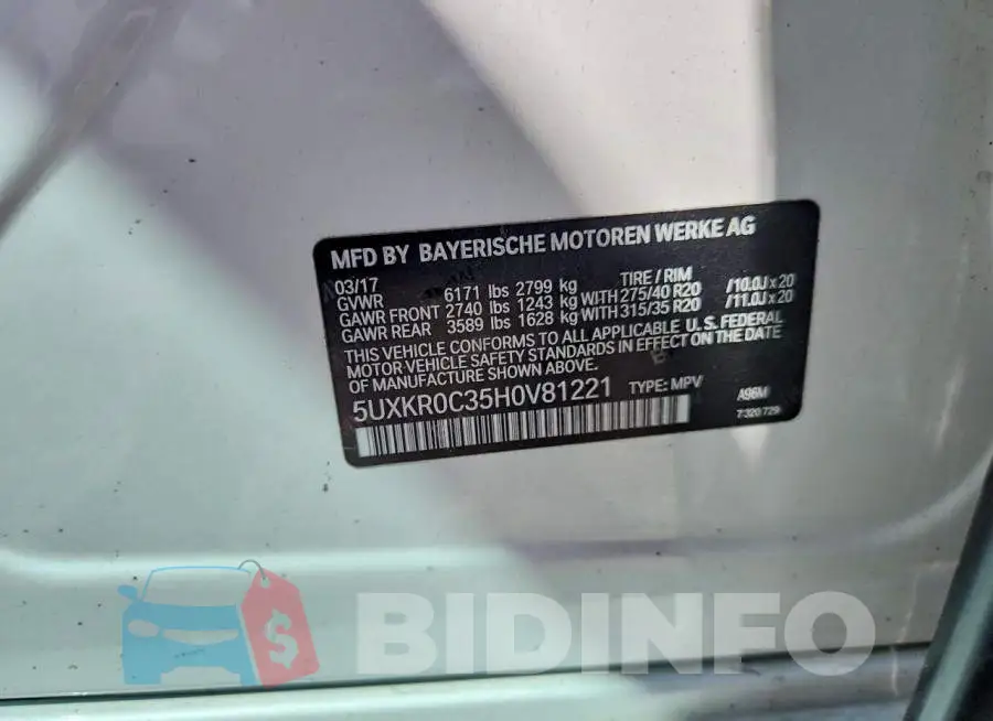 5UXKR0C35H0V81221 Photo# 12