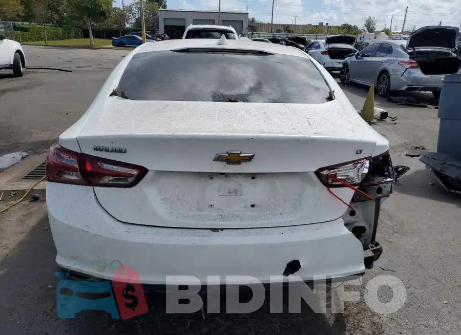 1G1ZD5ST3LF091677 Photo# 6