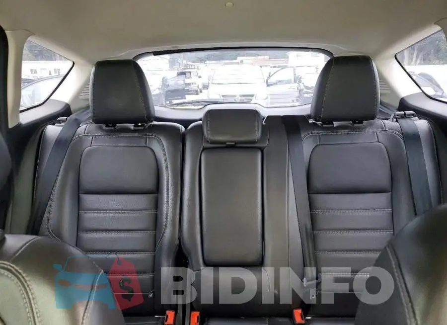 1FADP5DU8HL105747 Photo# 10
