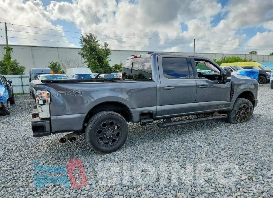 1FT8W3BT1PED72728 Photo# 3