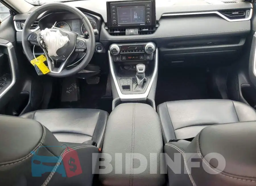2T3A1RFV7LC140718 Photo# 8