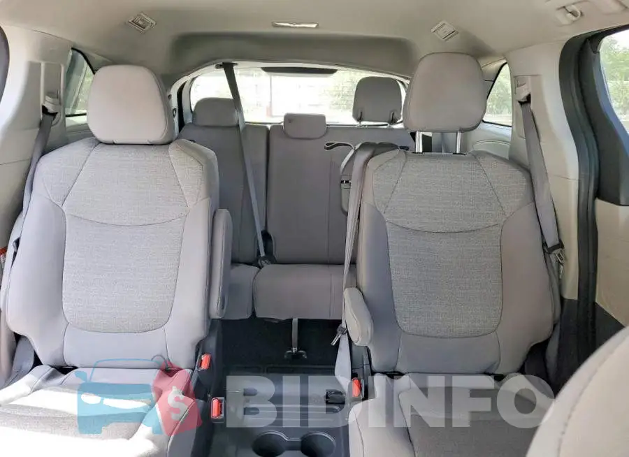 5TDBRKEC1PS160361 Photo# 10